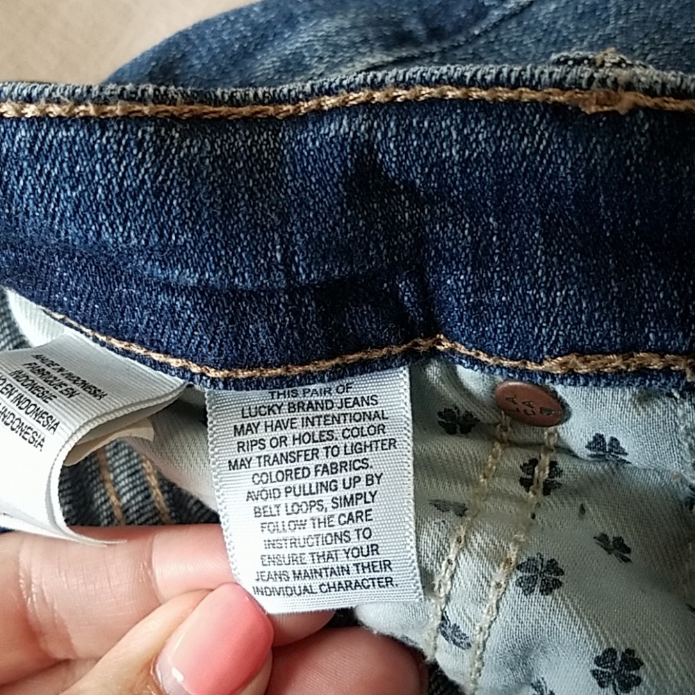 Lucky Brand | Sweet 'N Low Jeans View 5